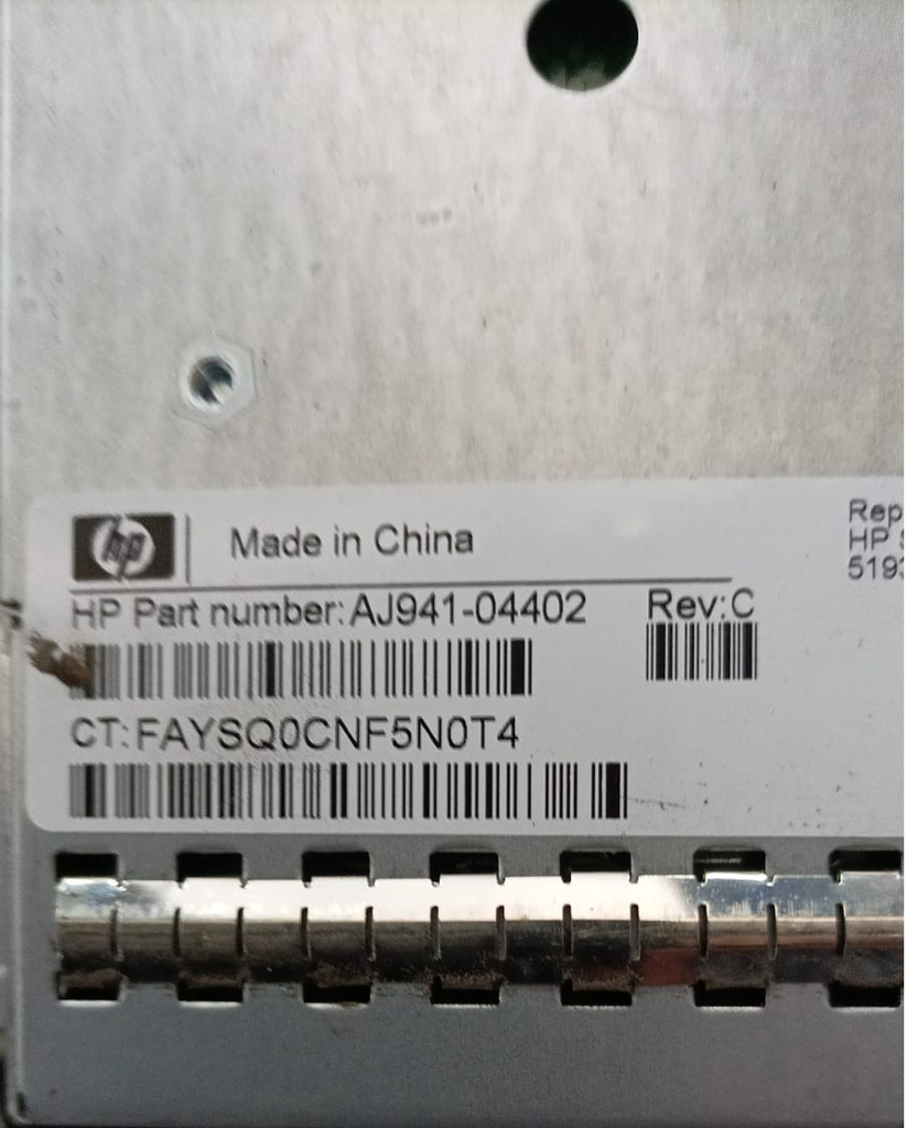 HP AJ941-63002 D2700 StorageWorks 25 x 2.5in Drive Enclosure (excl ...